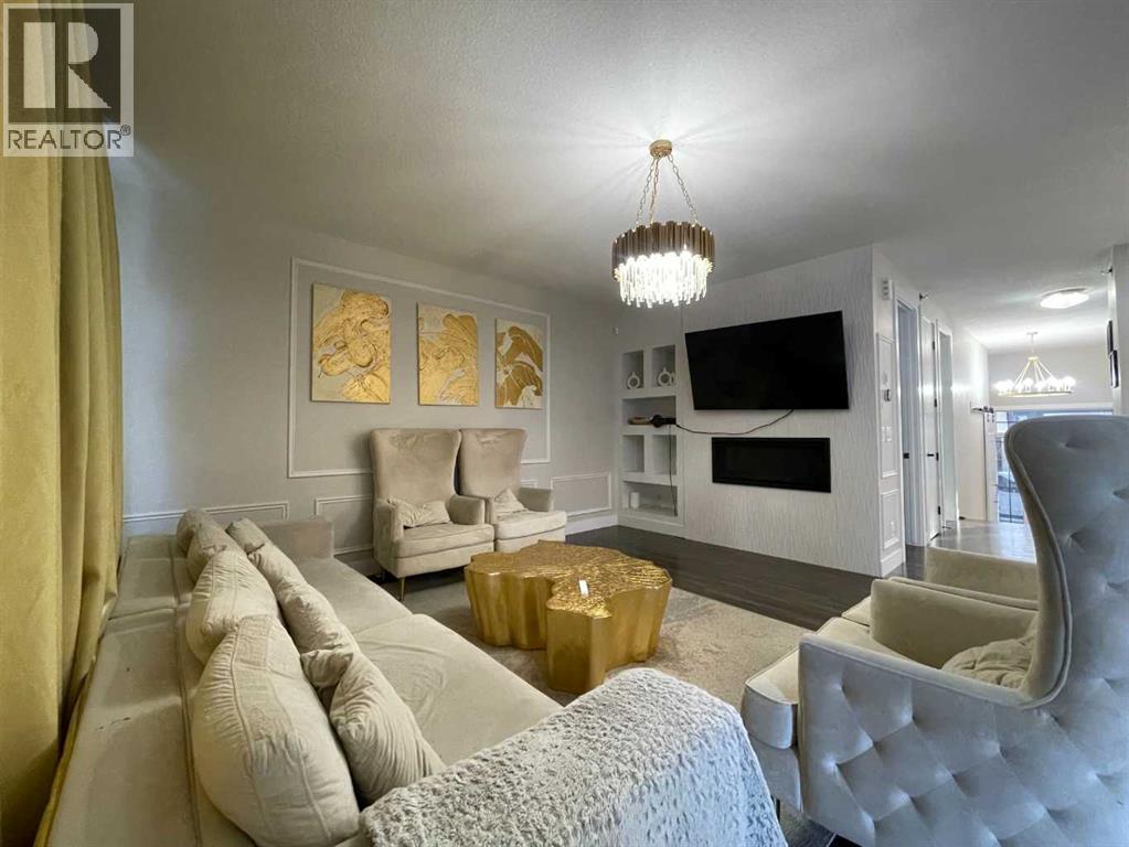 220 Carringham Road Nw, Calgary, Alberta  T3P 1V4 - Photo 13 - A2278406