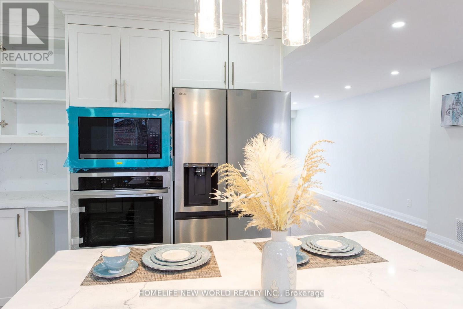 Main Fl - 1 Clydesdale Drive, Toronto, Ontario  M2J 3N1 - Photo 1 - C12684682