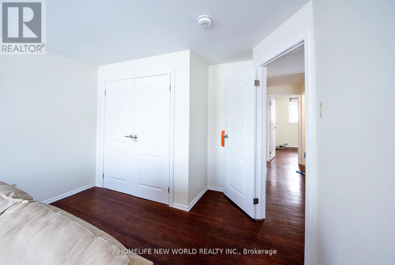 Main Fl - 1 Clydesdale Drive, Toronto, Ontario  M2J 3N1 - Photo 13 - C12684682