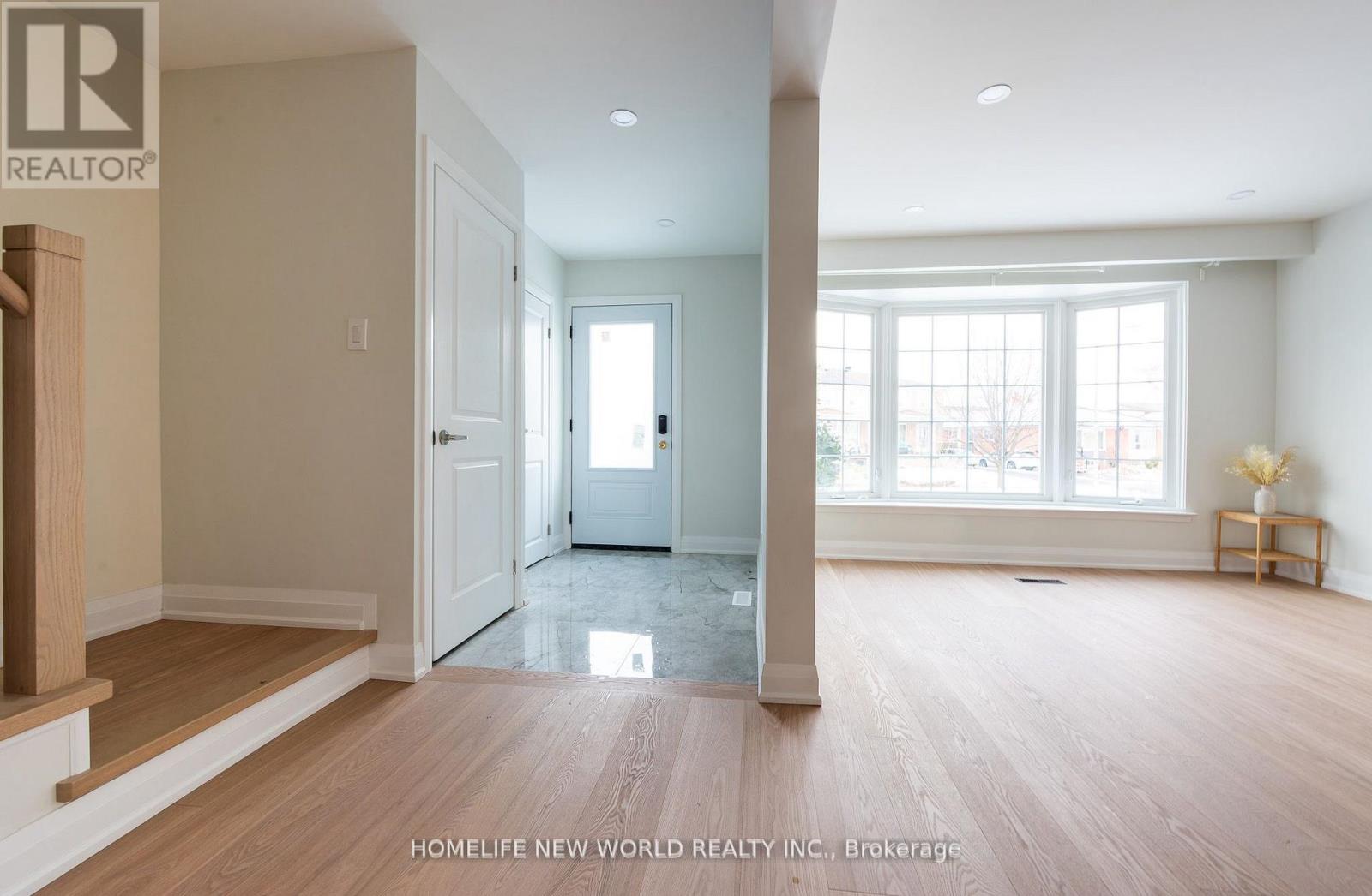 Main Fl - 1 Clydesdale Drive, Toronto, Ontario  M2J 3N1 - Photo 6 - C12684682