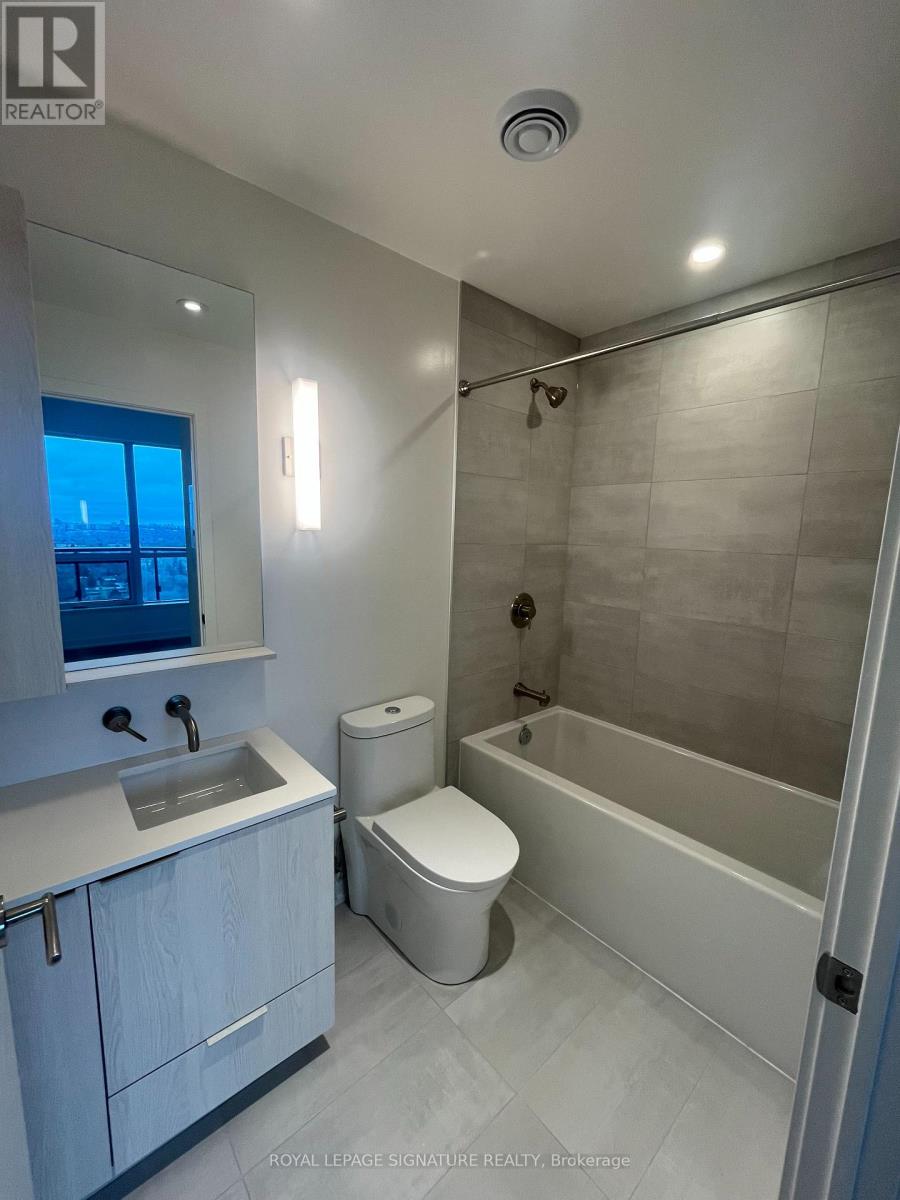 2010s - 110 Broadway Avenue, Toronto (Mount Pleasant West), Ontario  M4P 1V7 - Photo 6 - C12684688