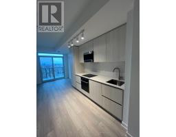 2010S - 110 BROADWAY AVENUE, Toronto, Ontario