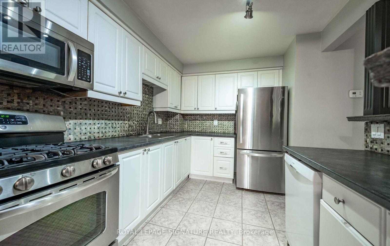 24 - 481 Pitfield Road, Milton, Ontario  L9T 3J5 - Photo 16 - W12684678