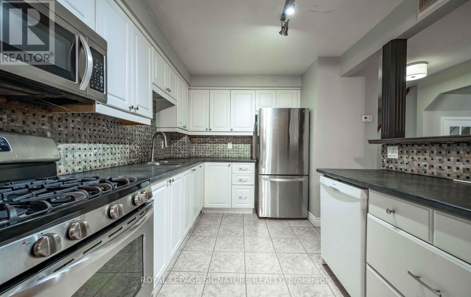 24 - 481 Pitfield Road, Milton, Ontario  L9T 3J5 - Photo 17 - W12684678