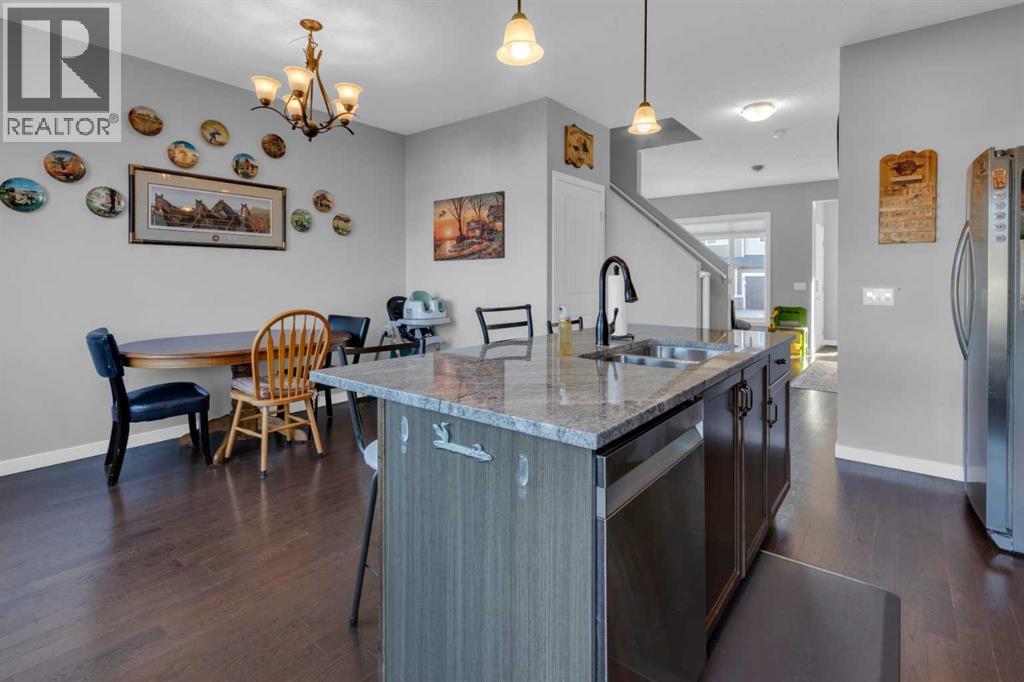 82 Fireside Cove, Cochrane, Alberta  T4C 0X3 - Photo 9 - A2277839