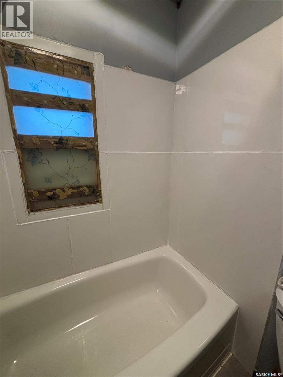 301 2nd Avenue, Cudworth, Saskatchewan  S0K 1B0 - Photo 17 - SK026521