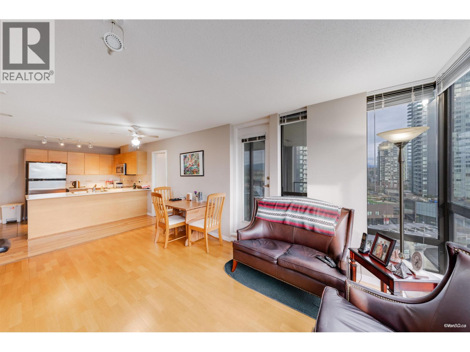 1704 4118 Dawson Street, Burnaby, British Columbia  V5C 0A3 - Photo 5 - R3075842