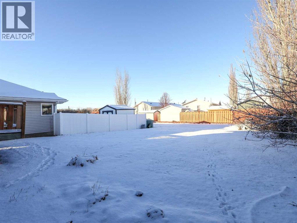 6028 52 Avenue, Stettler, Alberta  T4K 1K7 - Photo 37 - A2271396