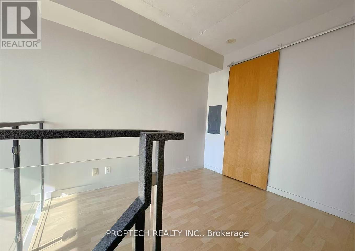 916 - 1 Shaw Street, Toronto, Ontario  M6K 0A1 - Photo 11 - C12684714