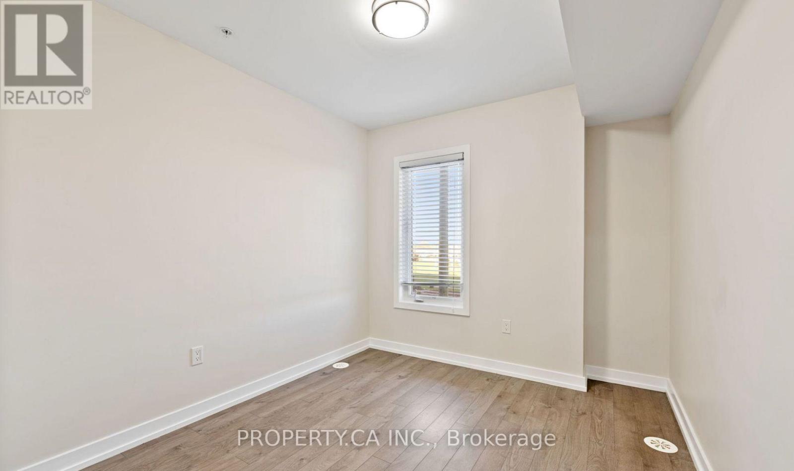 404 - 1555 Kingston Road, Pickering (Town Centre), Ontario  L1V 0E9 - Photo 5 - E12684744