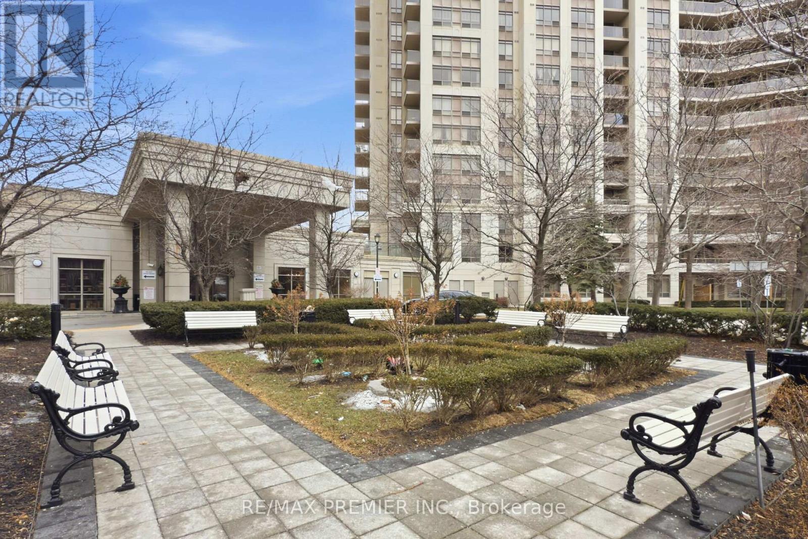 2404 - 710 Humberwood Boulevard, Toronto, Ontario M9W 7J5 - Photo 44 - W12684554