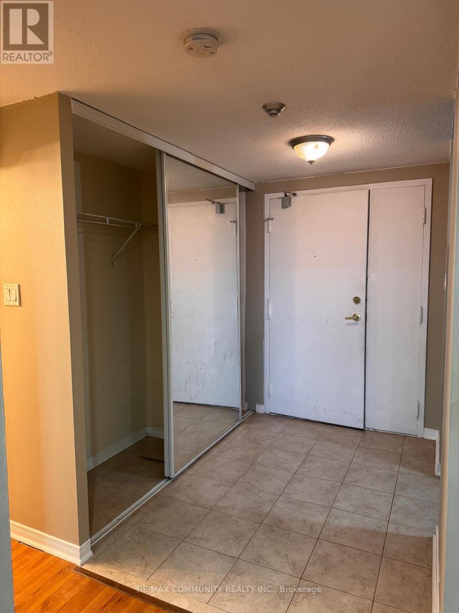 505 - 6720 Glen Erian Drive, Mississauga, Ontario  L5N 3K8 - Photo 1 - W12684712