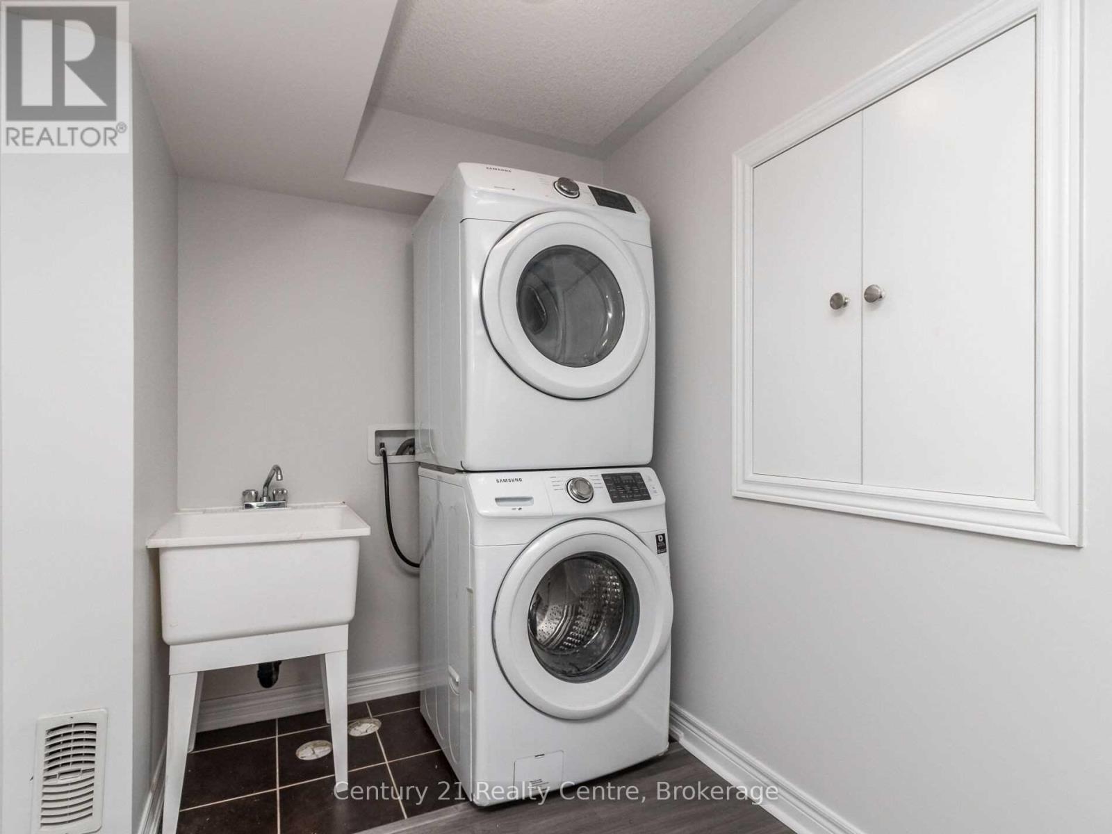 Main - 59 Antibes Drive, Brampton (Credit Valley), Ontario  L6X 0R8 - Photo 14 - W12684718