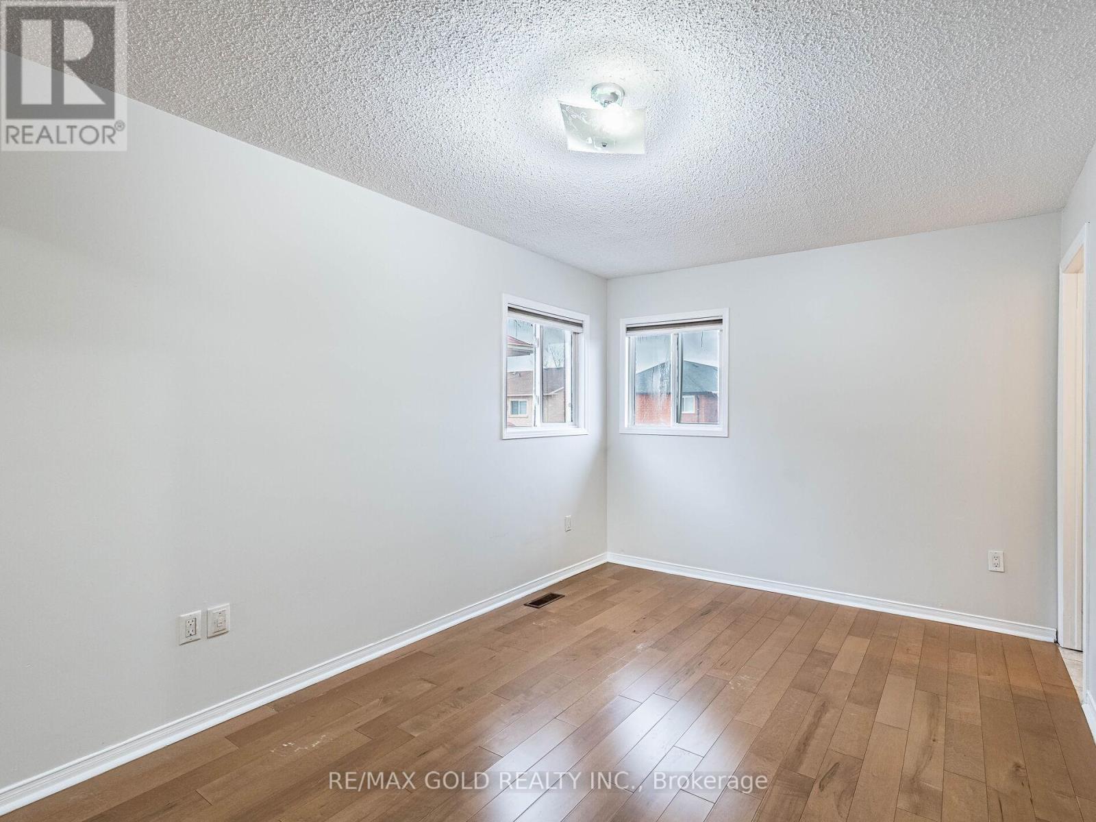 33 Fiddleneck Crescent, Brampton (Sandringham-Wellington), Ontario  L6R 1R2 - Photo 22 - W12684726