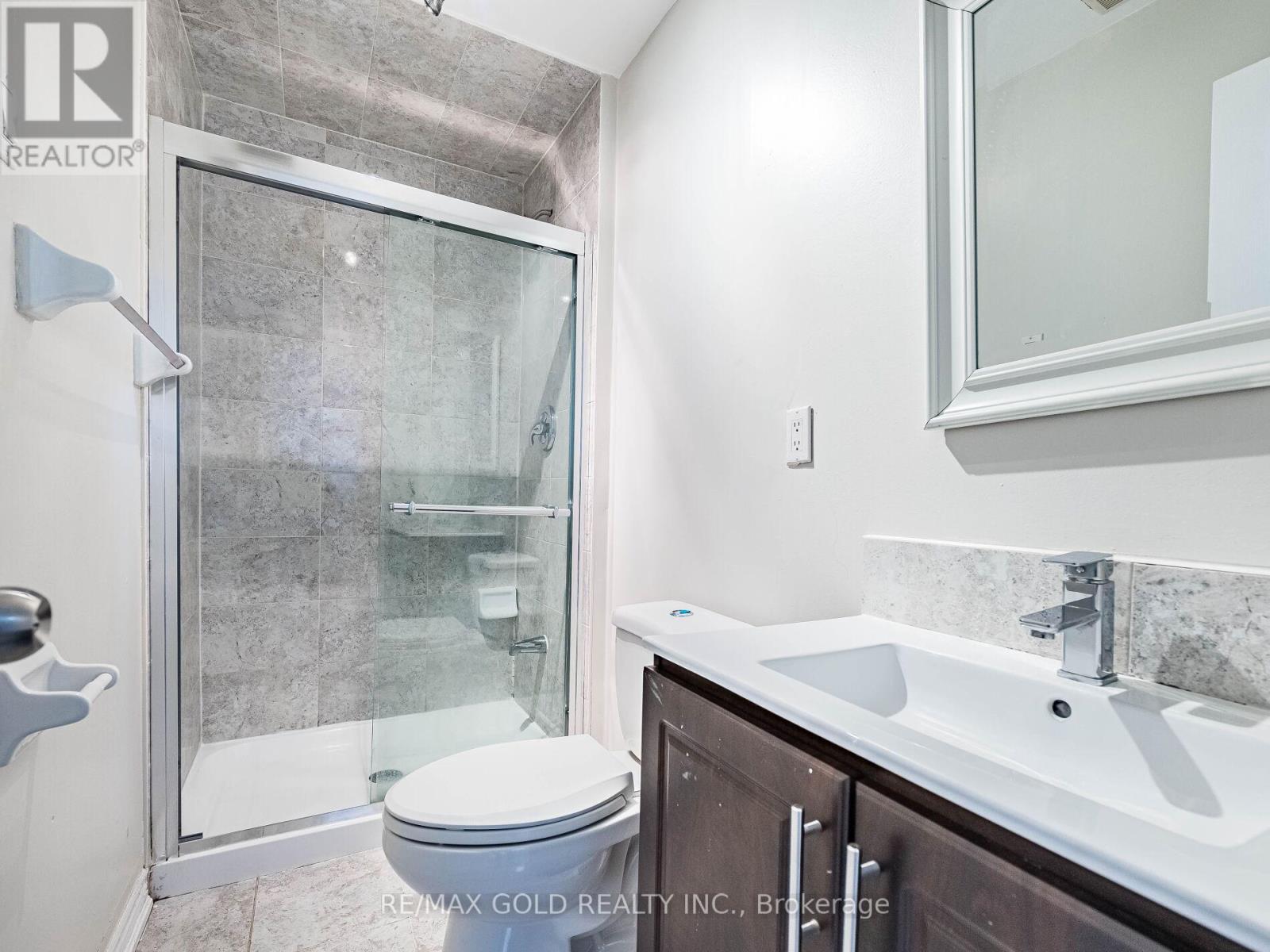 33 Fiddleneck Crescent, Brampton (Sandringham-Wellington), Ontario  L6R 1R2 - Photo 24 - W12684726