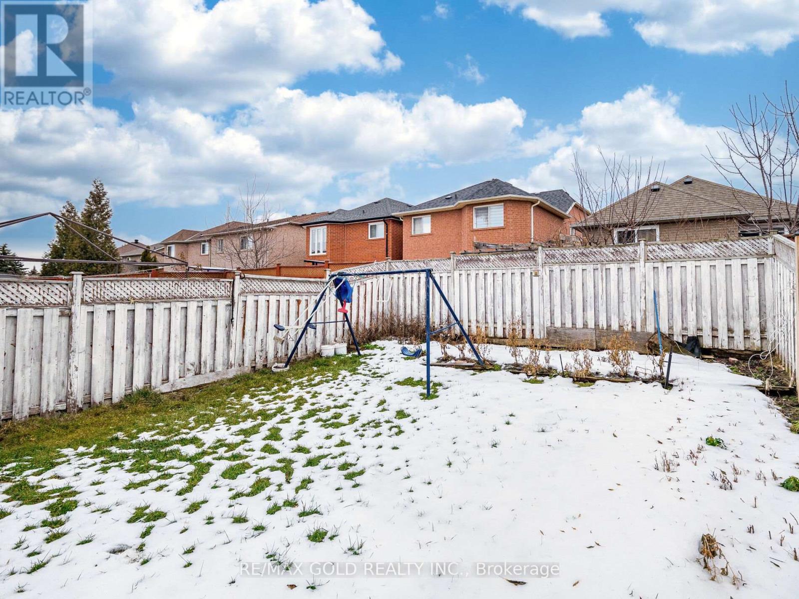 33 Fiddleneck Crescent, Brampton (Sandringham-Wellington), Ontario  L6R 1R2 - Photo 35 - W12684726