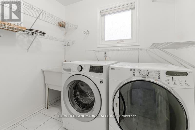 Upper - 5235 Astwell Avenue, Mississauga (Hurontario), Ontario  L5R 3H8 - Photo 15 - W12684728