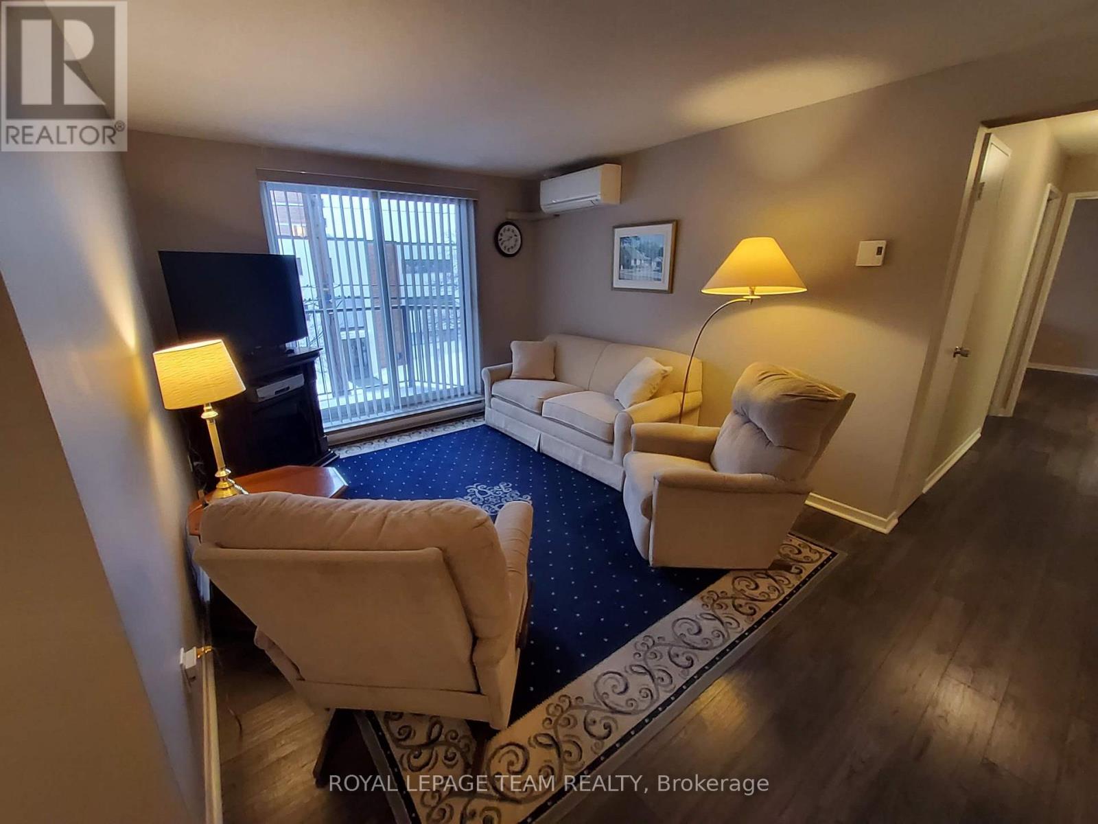 304 - 50 Burnside Avenue, Ottawa, Ontario  K1Y 2M2 - Photo 7 - X12644448