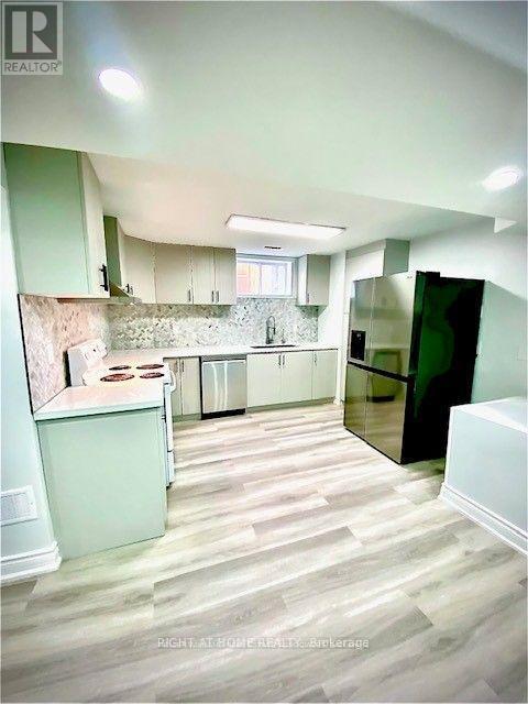 Lower - 78 Clairfields Drive W, Guelph (Clairfields/hanlon Business Park), Ontario  N1G 5H8 - Photo 3 - X12684708