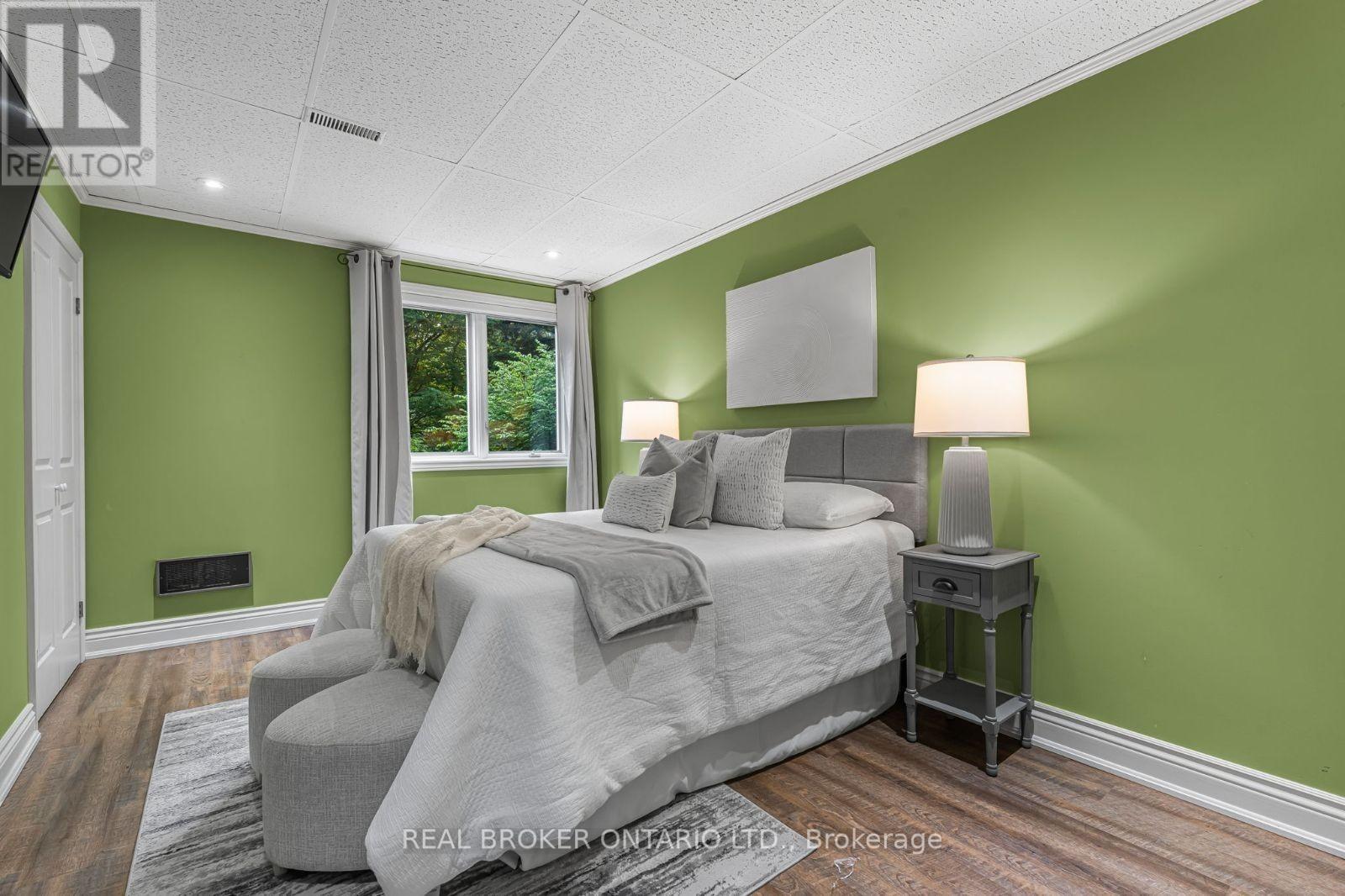 937 Montgomery Drive, Hamilton, Ontario  L9G 3H6 - Photo 30 - X12684738