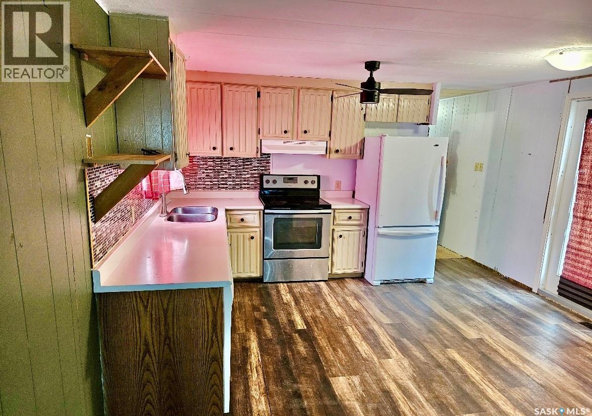 305 2nd Street W, Milden, Saskatchewan  S0L 2L0 - Photo 12 - SK995559