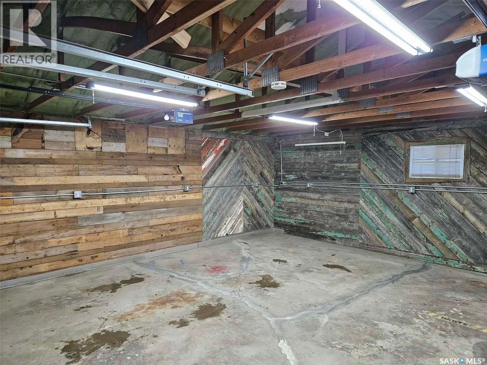 305 2nd Street W, Milden, Saskatchewan  S0L 2L0 - Photo 34 - SK995559