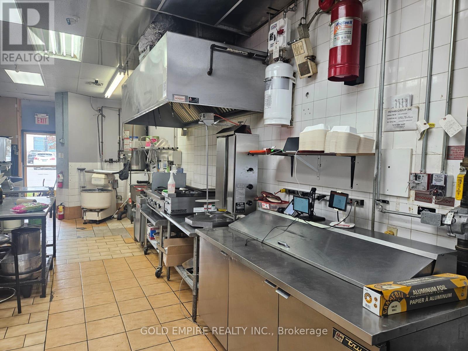 1101 Jalna Boulevard S, London South, Ontario  N6E 3B3 - Photo 3 - X12684766