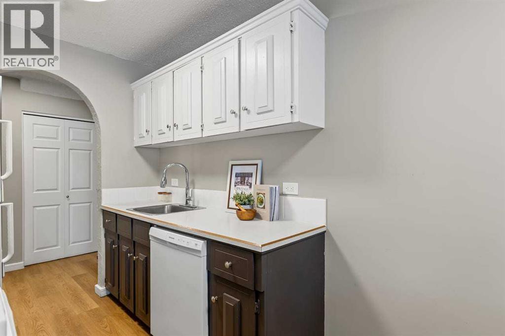 3, 2212 Paliswood Road Sw, Calgary, Alberta  T2V 4Y6 - Photo 10 - A2278448