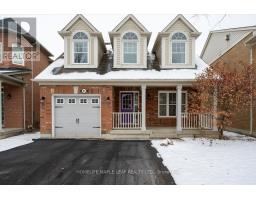 41 ROSS PATRICK CRESCENT, Newmarket, Ontario