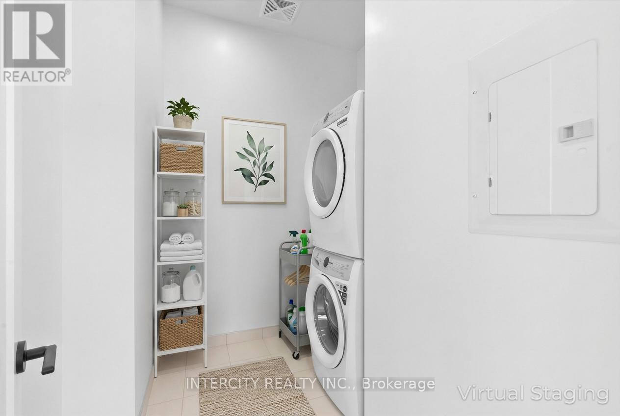 616 - 2075 King Road, King, Ontario  L7B 0R6 - Photo 14 - N12639130