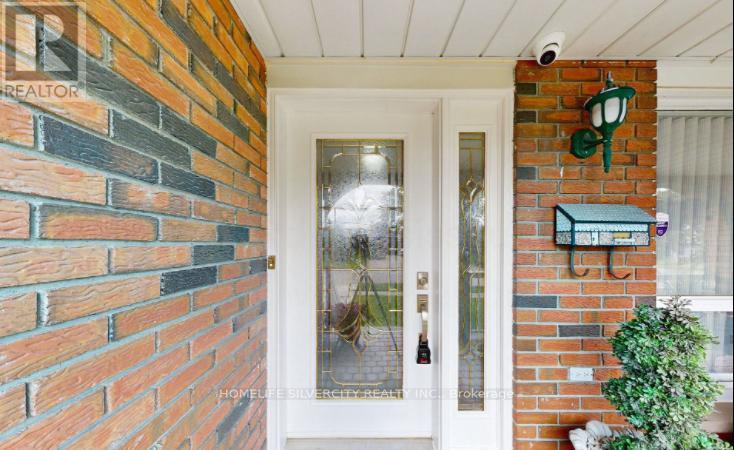 Main - 4271 Wilcox Road, Mississauga, Ontario  L4Z 1C3 - Photo 2 - W12684764