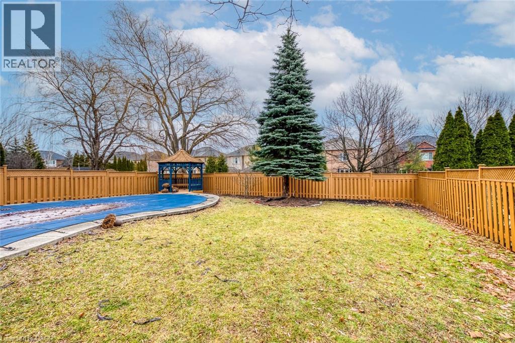 2201 Galloway Drive, Oakville, Ontario  L6H 5M1 - Photo 46 - 40797672