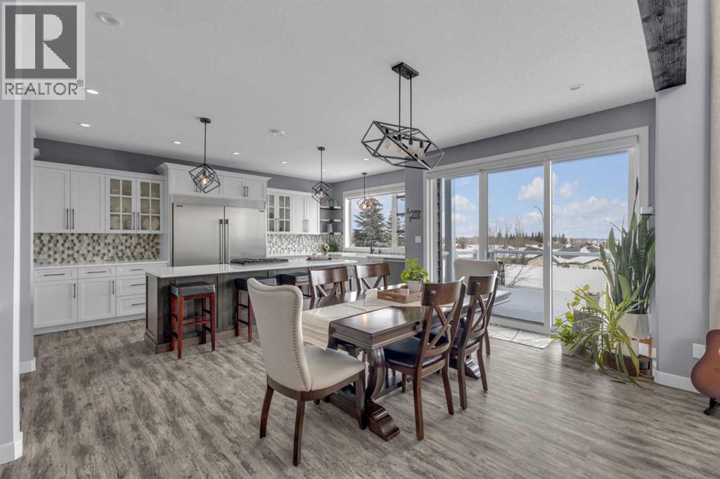 5 Leonard Close, Sylvan Lake, Alberta  T4S 0E7 - Photo 12 - A2266256