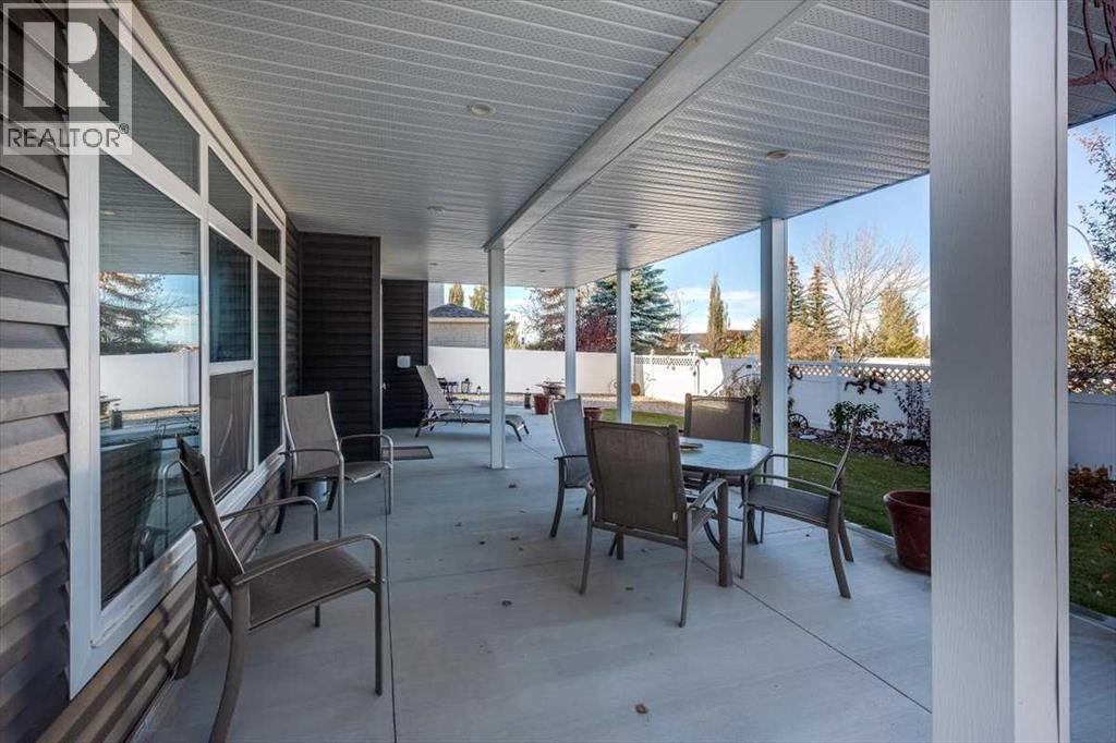 5 Leonard Close, Sylvan Lake, Alberta  T4S 0E7 - Photo 41 - A2266256