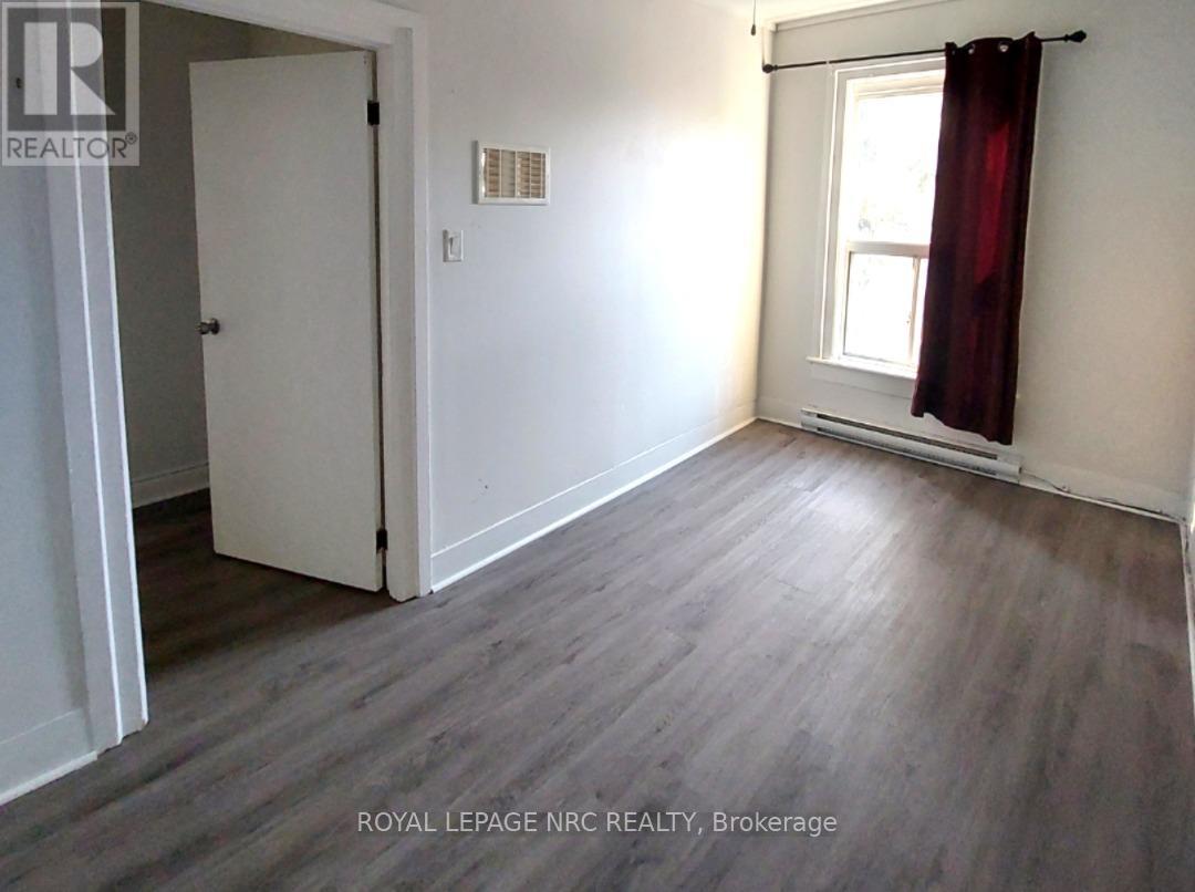 130 Main Street E, Port Colborne, Ontario  L3K 1S5 - Photo 10 - X12673414