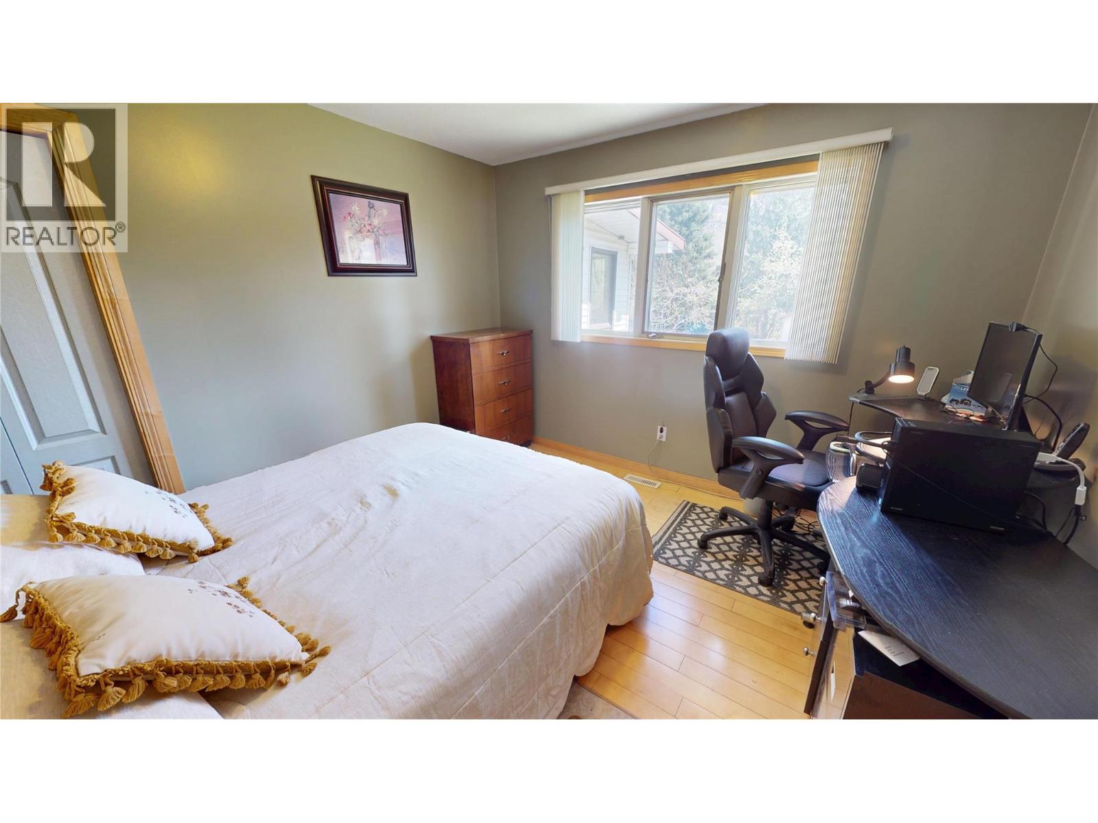 1698 Mckenzie Road, Fernie, British Columbia  V0B 1M5 - Photo 22 - 10370476