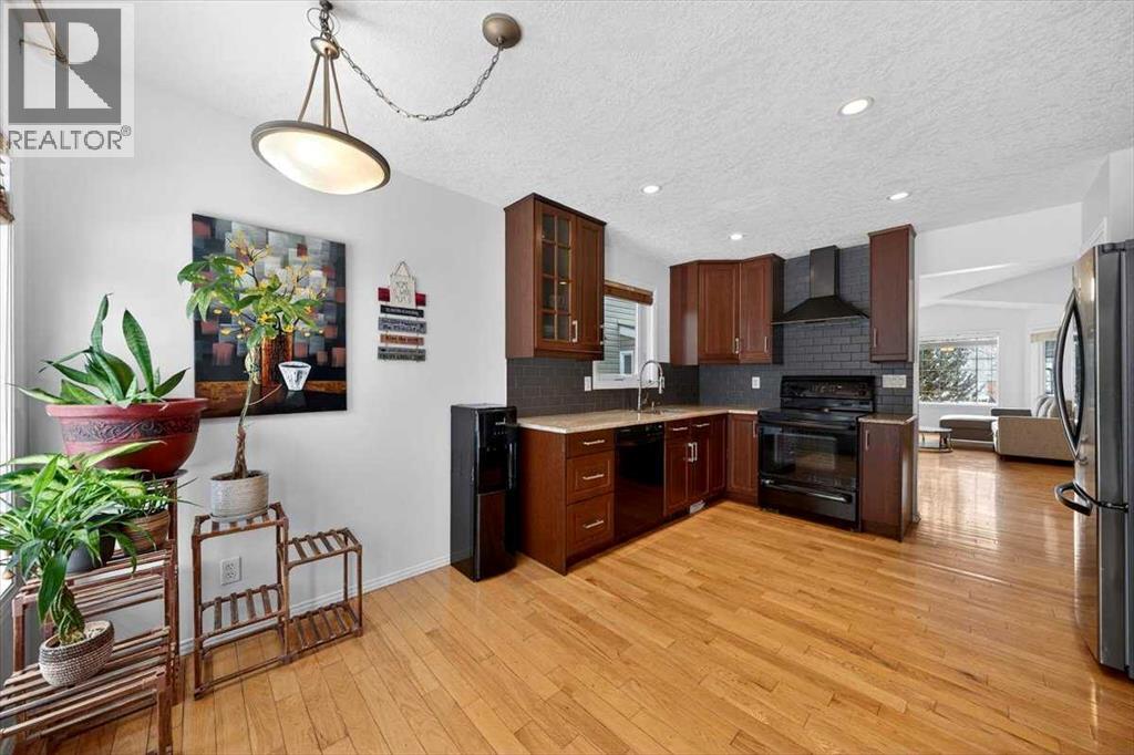 22 Shawinigan Rise Sw, Calgary, Alberta  T2Y 1Z6 - Photo 13 - A2277714