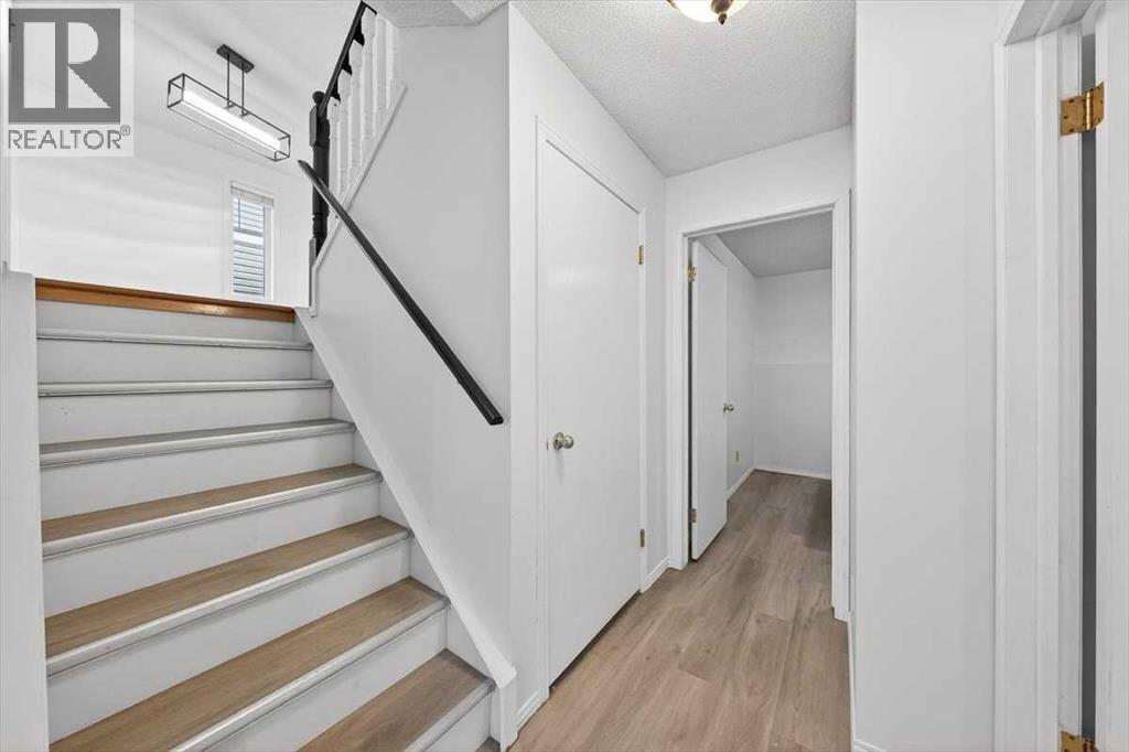 22 Shawinigan Rise Sw, Calgary, Alberta  T2Y 1Z6 - Photo 26 - A2277714