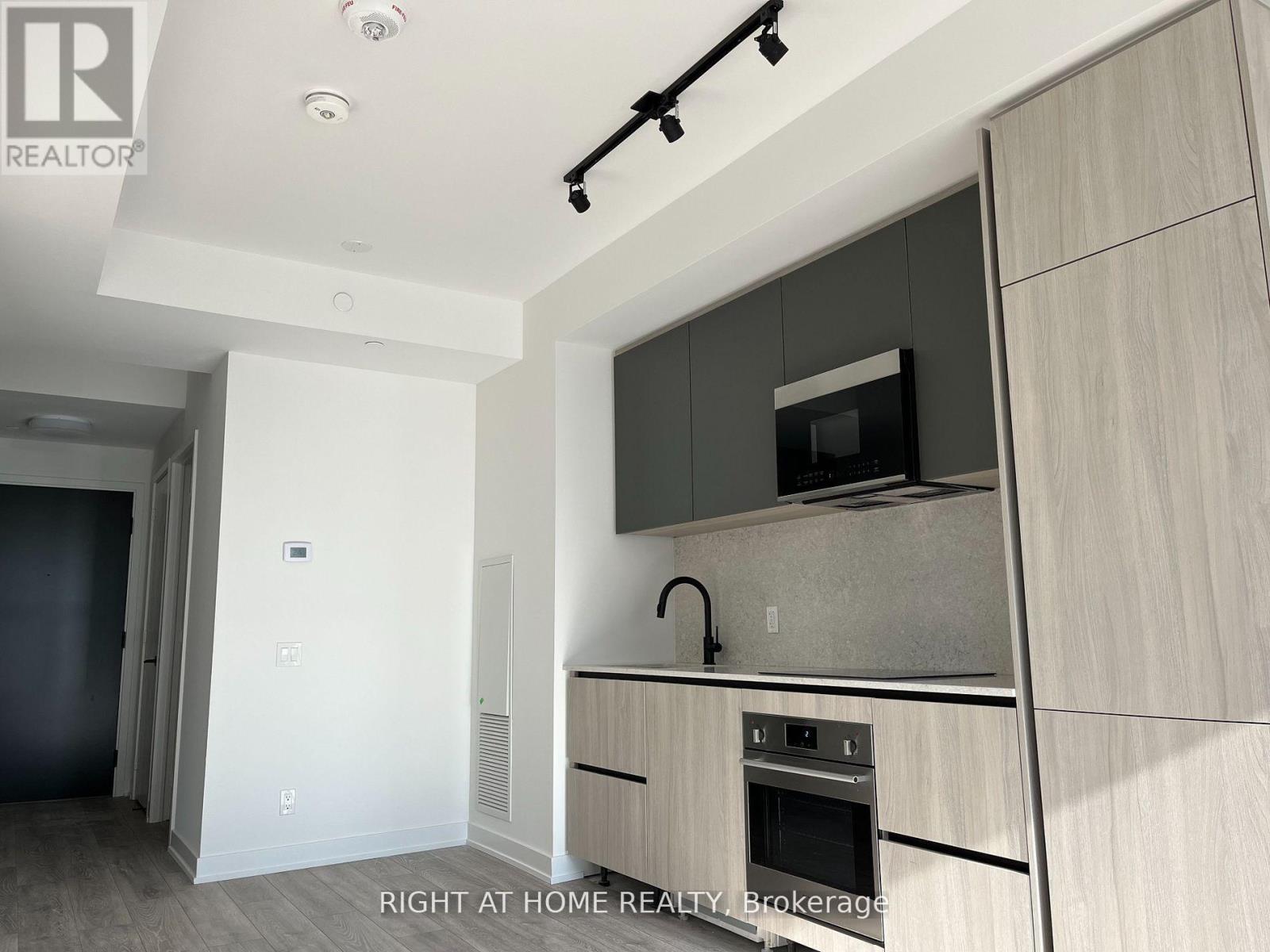 2608 - 108 Peter Street, Toronto, Ontario  M5V 2G7 - Photo 8 - C12684804