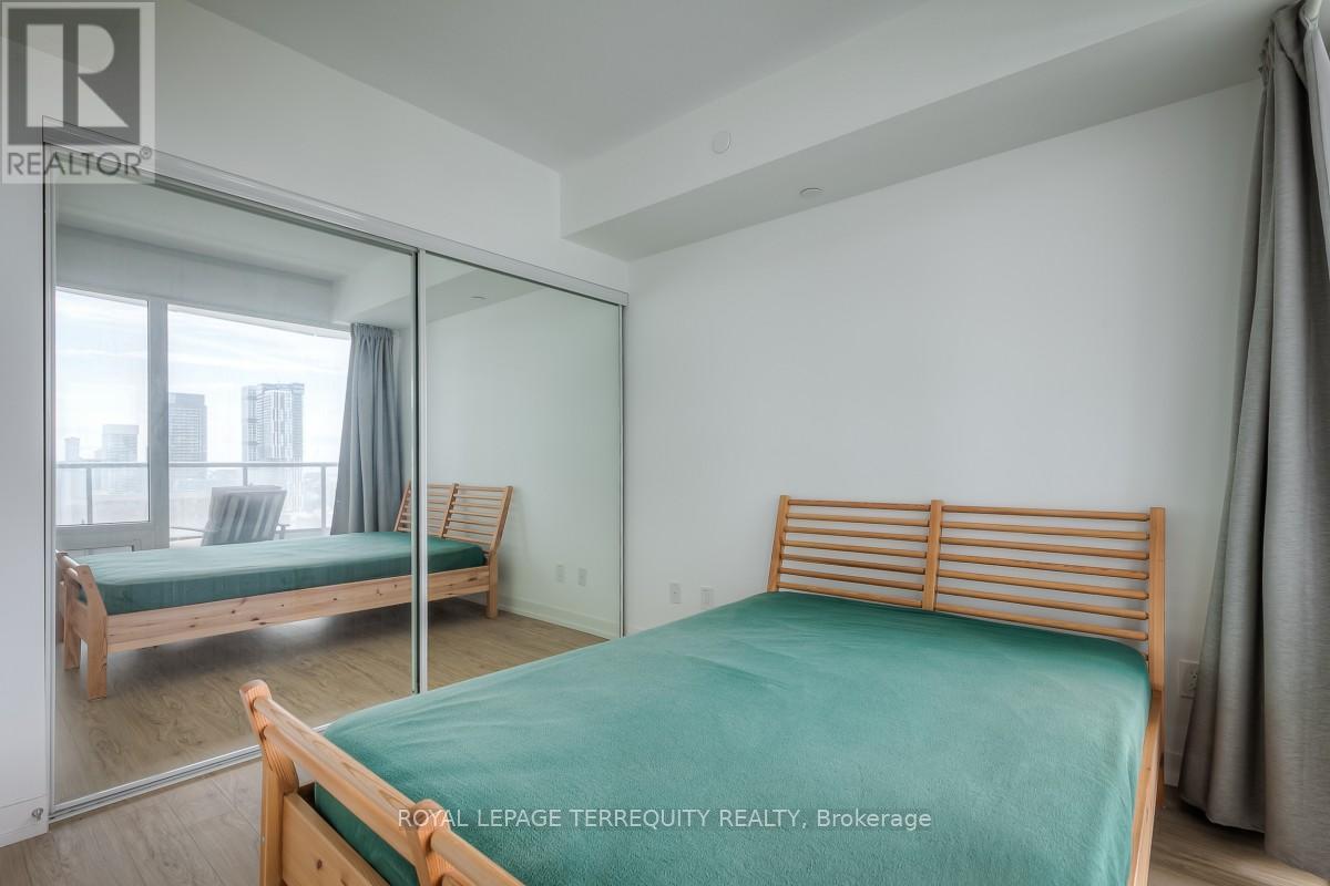 2701 - 85 Wood Street, Toronto, Ontario  M4Y 0E8 - Photo 11 - C12684822