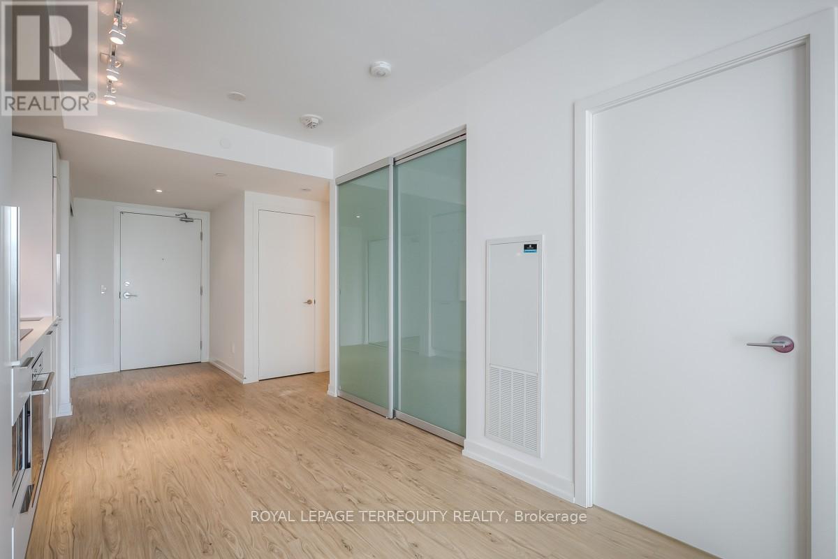 2701 - 85 Wood Street, Toronto, Ontario  M4Y 0E8 - Photo 13 - C12684822
