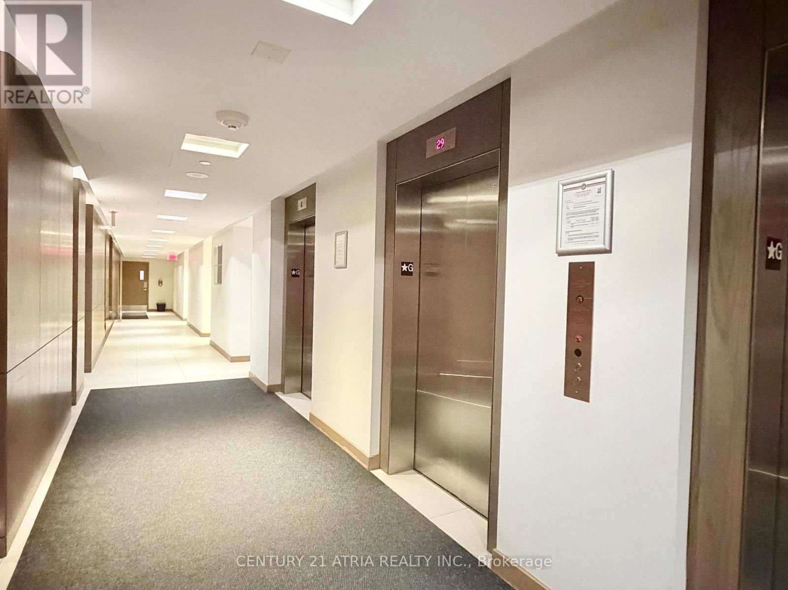 121 Mcmahon Drive, Toronto, Ontario  M2K 0C1 - Photo 6 - C12684826