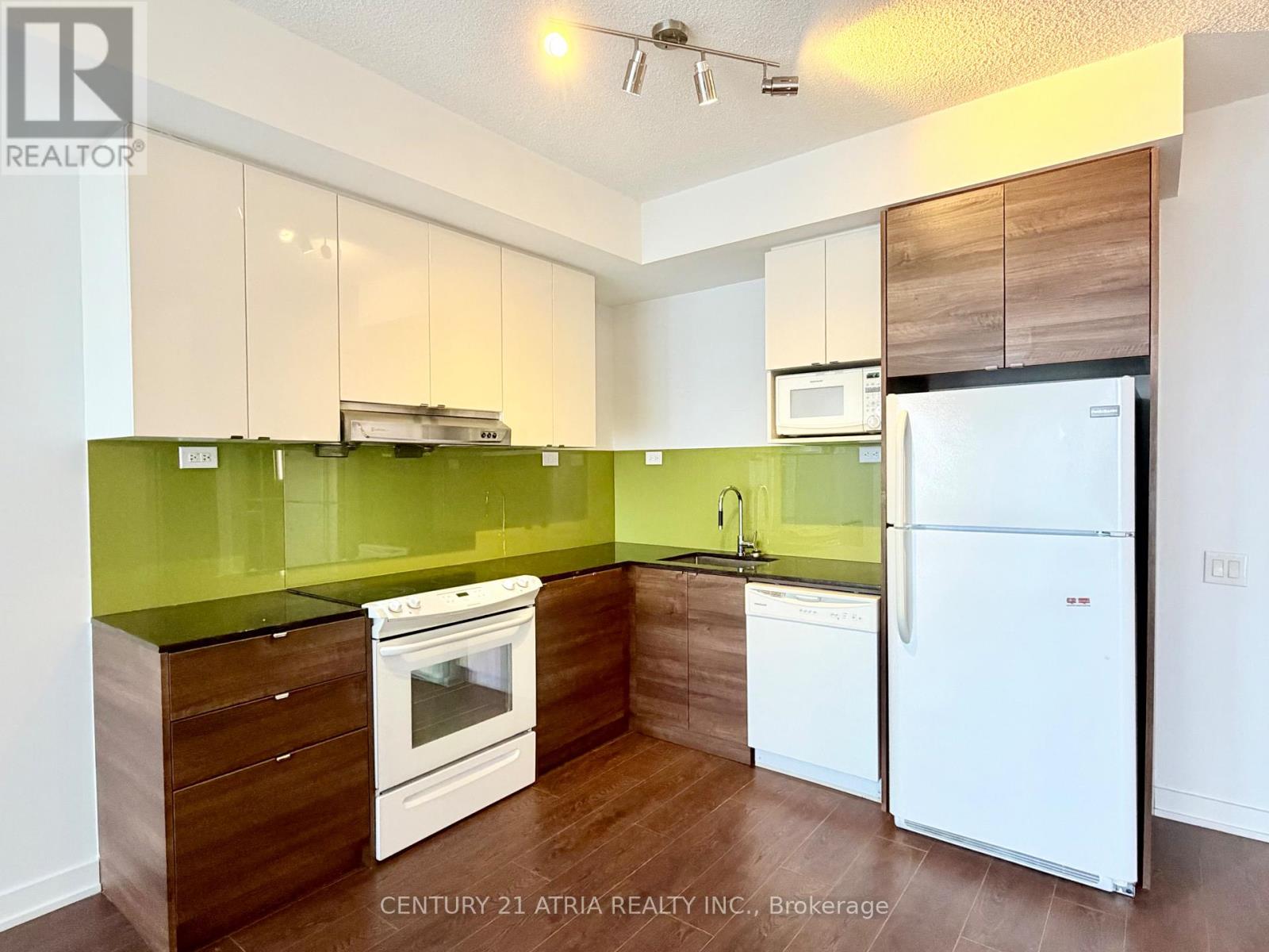 121 Mcmahon Drive, Toronto, Ontario  M2K 0C1 - Photo 9 - C12684826