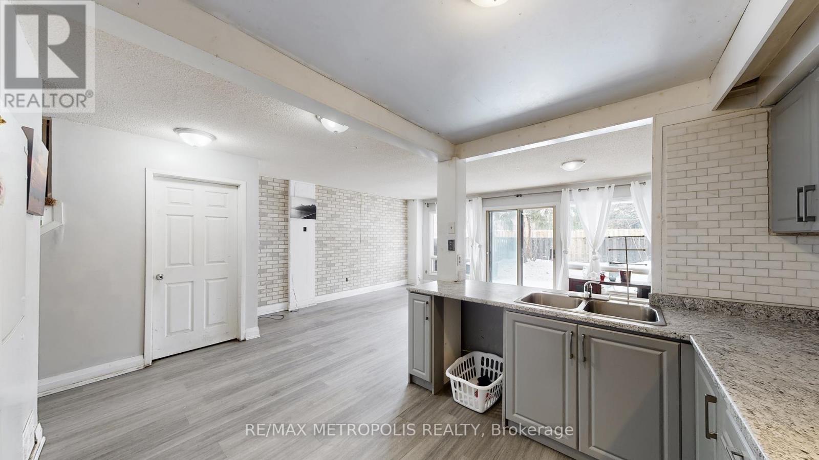 18 - 11 Livonia Place, Toronto, Ontario  M1E 4W5 - Photo 15 - E12684850