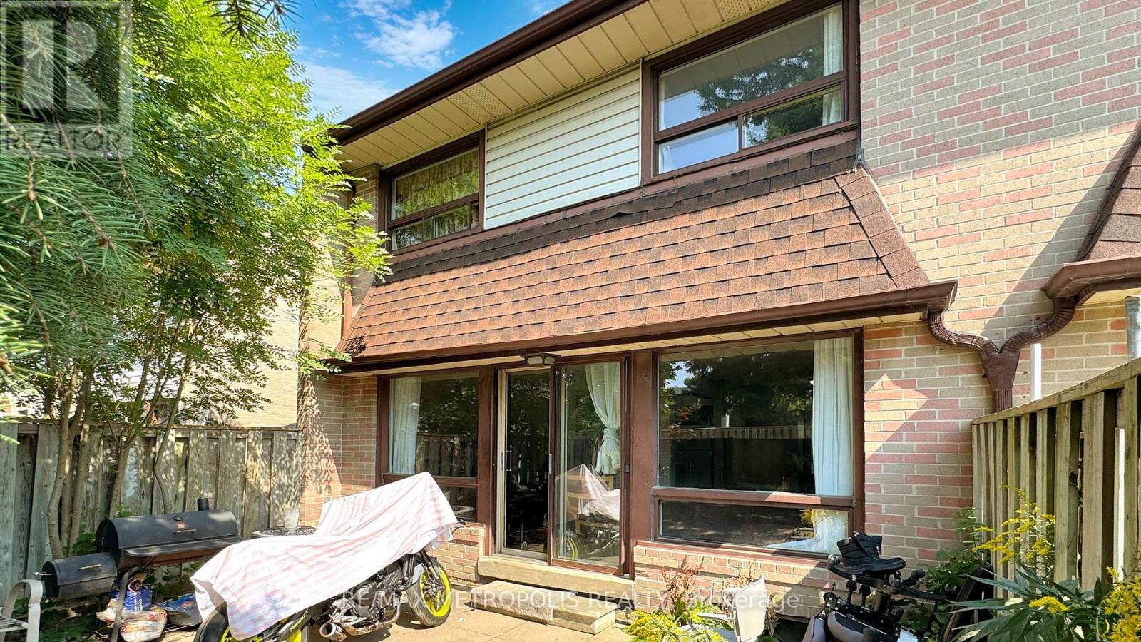 18 - 11 Livonia Place, Toronto, Ontario  M1E 4W5 - Photo 37 - E12684850