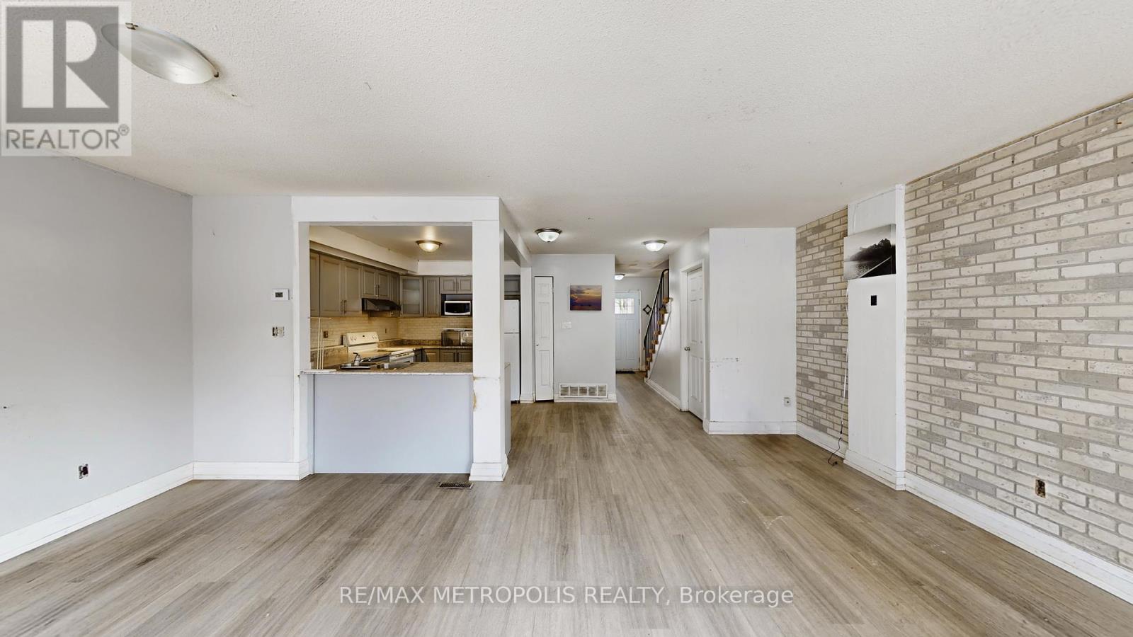 18 - 11 Livonia Place, Toronto, Ontario  M1E 4W5 - Photo 8 - E12684850