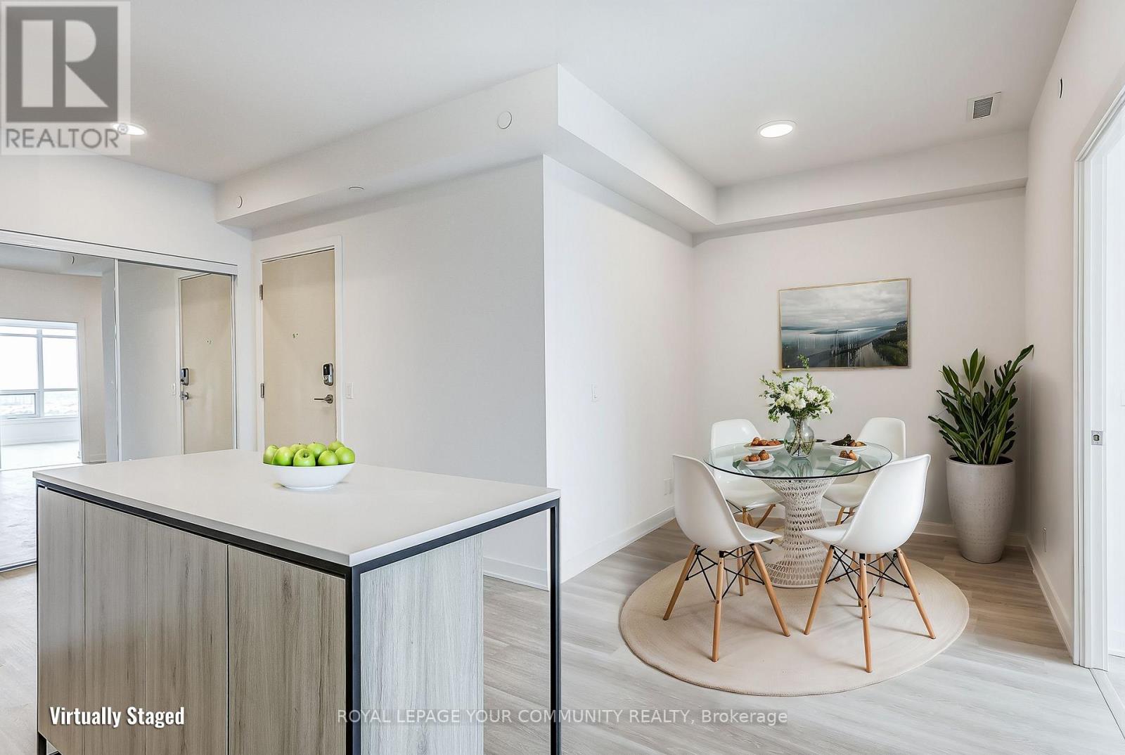 A2011 - 30 Upper Mall Way, Vaughan, Ontario  L4J 0L8 - Photo 8 - N12684808