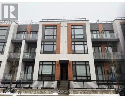 924 - 2 STECKLEY HOUSE LANE, Richmond Hill, Ontario