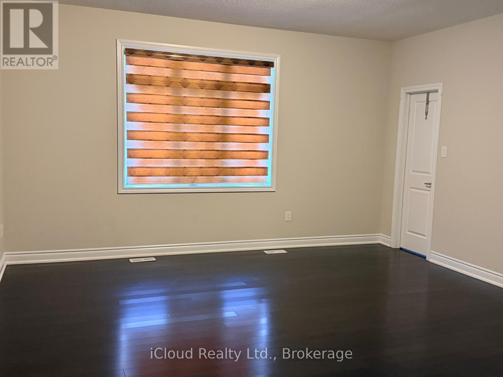 Upper - 16 Provost Trail, Brampton, Ontario  L6Y 6E7 - Photo 12 - W12684806