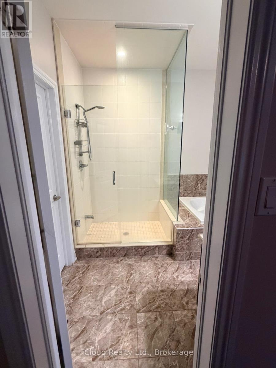 Upper - 16 Provost Trail, Brampton, Ontario  L6Y 6E7 - Photo 15 - W12684806